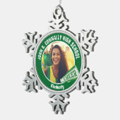 Groene cheerleader foto middelbare school tin sneeuwvlok ornament (Rechts)
