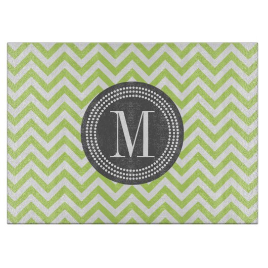 Groene Chevron Zigzag Gepersonaliseerd Monogram Snijplank (Voorkant)
