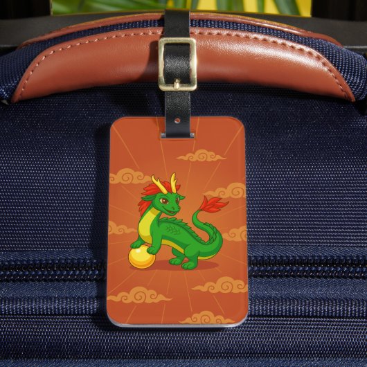 Groene Chinese Draak op Rood Bagagelabel (Voorkant Insitu 2)