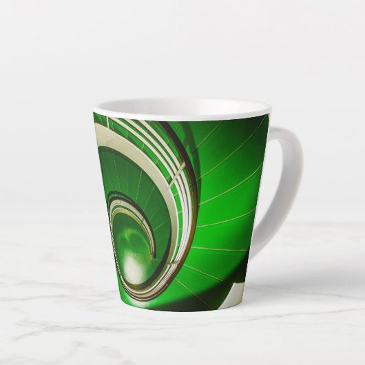 Groene cirkelbaan latte mok (Rechterhoek)