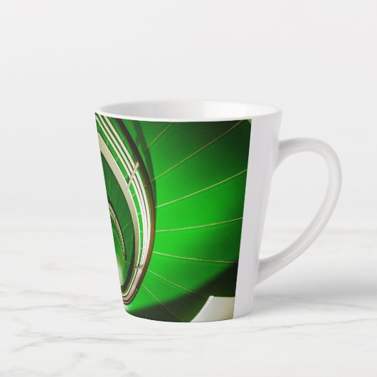 Groene cirkelbaan latte mok (Rechts)