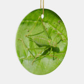 Groene cricket Camouflage - Aangepaste verjaardag Keramisch Ornament (Rechts)