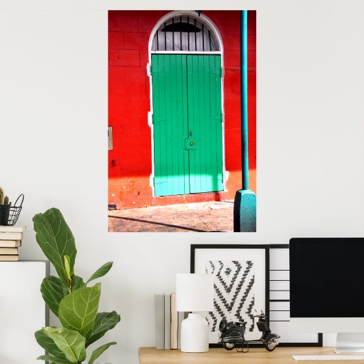 Groene deur en rode muur, New Orleans Poster (Thuiskantoor)