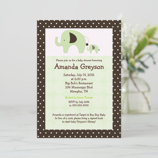 Groene Dottie Elephant 5x7 Baby shower Uitnodiging (Staand voorkant)