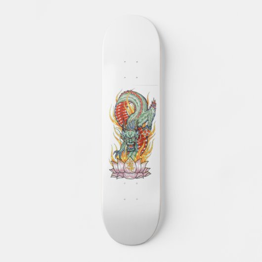 Groene draak op een gevlamend Lotus Skateboard (Voorkant)