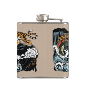 Groene draak tegen tijger heupfles (Achterkant)