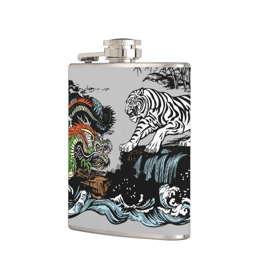 Groene draak versus witte tijger heupfles (Links)