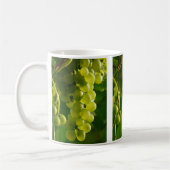 Groene druiven aan de wijnstok mok (Links)