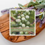 Groene druiven Vineyard-Vrijgezellenfeest Servetten<br><div class="desc">Personaliseer de  Green Grapes Vineyard Vrijgezellenfeest Papier Servetten met de naam van de bruid om te zijn. Deze elegante aangepaste wijnmakerij inspo of wijnproeverij feest bruiloft douche wegwerp servetten zijn voorzien van een digitaal geschilderde natuur stijl foto van groene druiven groeien op de wijnstok.</div>