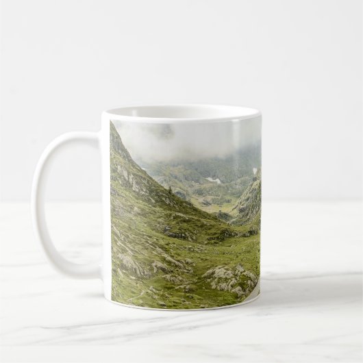 GROENE DRUKVELD EN MOUNTAS KOFFIEMOK (Links)
