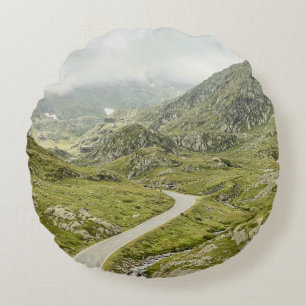 GROENE DRUKVELD EN MOUNTAS ROND KUSSEN