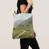 GROENE DRUKVELD EN MOUNTAS TOTE BAG (Dichtbij)