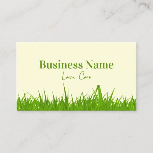 Groene en beige gazonverzorging visitekaartje (Voorkant)