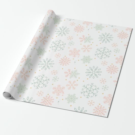 Groene en beige sneeuwvlokken Moderne Kerstmis Cadeaupapier (Uitgerold)