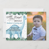 Groene en blauwe dinosaurus verjaardagsuitnodiging kaart (Voorkant)