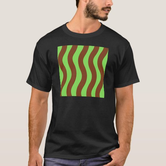 Groene en bruine golfstropen t-shirt (Voorkant)