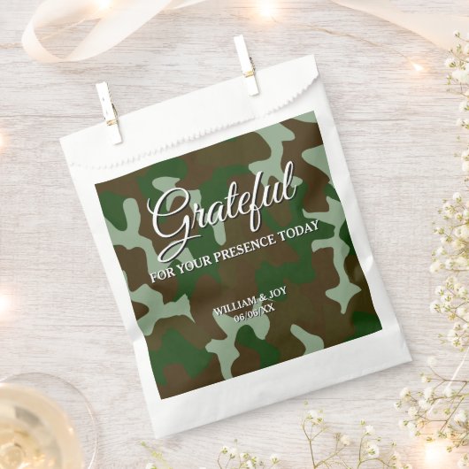 Groene en donkerbruine camouflage dankbaar bedankzakje (Geknipt)