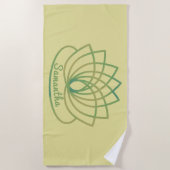 Groene en gele Lotus Flower Strandlaken (Voorkant)