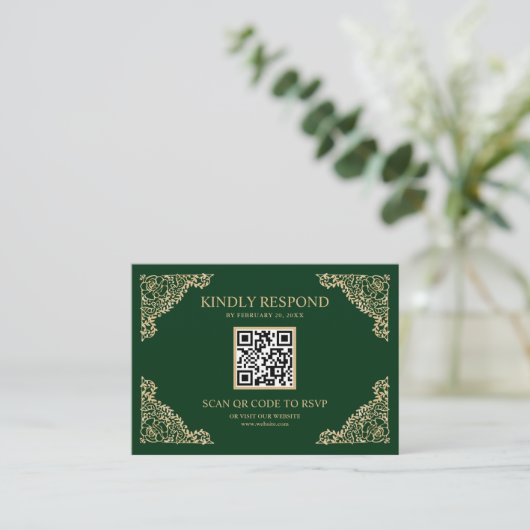 Groene en gouden Lijst QR-code RSVP Weddenschap We Informatiekaartje (Staand voorkant)
