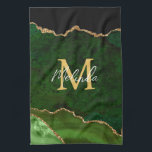Groene en gouden marmeren Agaat Theedoek<br><div class="desc">Deze keukenhanddoek heeft een elegante en glamoureuze agaat marmeren achtergrond met geode edelsteen detaillering en faux gouden glitter accenten. Het monogram combineert handgeschreven script en moderne schreefloze lettertypen voor een stijlvolle en verfijnde look. Dit maakt het ideale cadeau omdat het kan worden aangepast met een naam en initiaal. De diepgroene...</div>