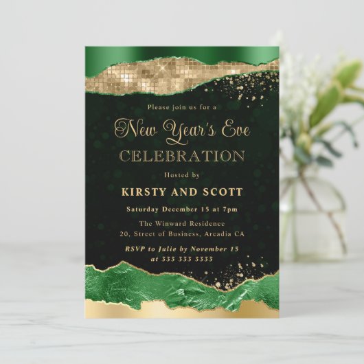 Groene en goudglitterscheuren nieuwjaarsdag kaart (Staand voorkant)