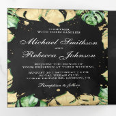 Groene en goudoliemonstera Palm Black Wedding Drieluik Uitnodiging (Binnenzijde eerst)