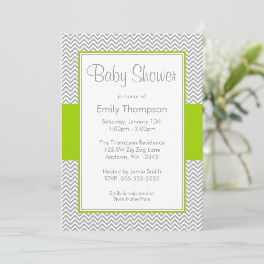 Groene en Grijze Chevron Baby Shower Invitaties Kaart (Staand voorkant)