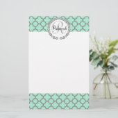 groene en grijze monogram Quatrefoil naam Briefpapier (Staand voorkant)
