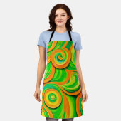 Groene en oranje spiraal schort (Gedragen)