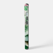 Groene en Roze Reuze Rozen iPhone 15 Case (Linkerkant)