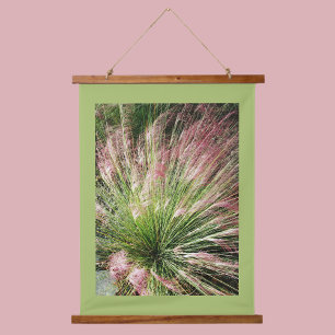 Groene en Roze Sierlijke Muhly Gras Fotografie Hangend Wandkleed