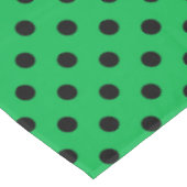Groene en zwarte poka Dots Tafelkleed (Gekanteld)