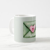 Groene envelop Roze liefdeshart Koffiemok (Voorkant links)