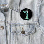 Groene fee knopspeld ronde button 5,7 cm (In situ)
