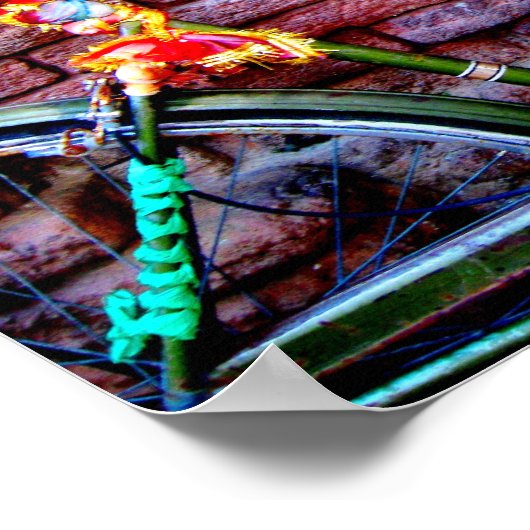 Groene fiets tegen de muur poster (Hoek)