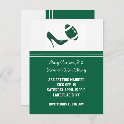 Groene Football bruiloft bespaart de datum aankond Kaart (Voorkant / Achterkant)