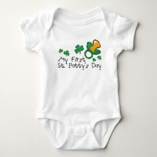 Groene fopspeen en Shamrocks Romper