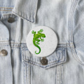 Groene Gecko op een witte muur Ronde Button 7,6 Cm (In situ)