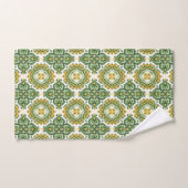 Groene geometrische mediterraanse tegel monogram bad handdoek (Handdoek)
