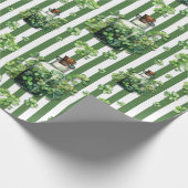 Groene gestreepte fles St. Patrick-dag chic Cadeaupapier (Hoek)