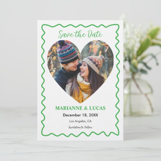 Groene Golfkrachtige Frame Hart Foto Save the Date Kaart (Staand voorkant)