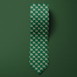 Groene & Gouden Boeren Tractor Stropdas<br><div class="desc">Niets is meer iconisch in boerderij land dan een tractor,  wat dit eenvoudige maar elegante ontwerp ideaal maakt voor de boer in je leven. Creëer Een geweldig cadeaucombinatiepakket met een paar bijpassende sokken met hetzelfde ontwerp.</div>