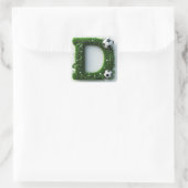 Groene grasletter D-topiaire met voetbal Vierkante Sticker (Tas)