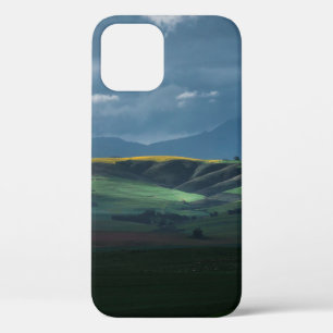 GROENE GRASS-VELD ONDER CLOUDY SKY TIJDENS DAG Case-Mate iPhone CASE