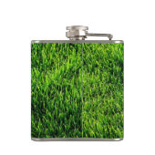Groene grastextuur van een voetbalveld heupfles (Achterkant)