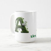 Groene Grastuin Letter A met Voetbal Koffiemok (Voorkant links)