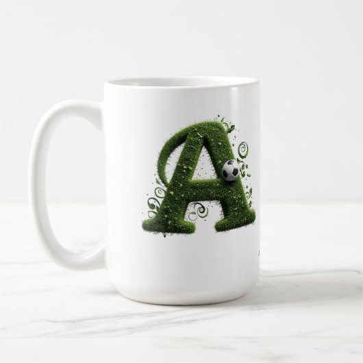 Groene Grastuin Letter A met Voetbal Koffiemok (Links)