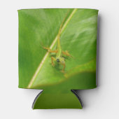 Groene hagedis op groen blad blikjeskoeler (Voorkant)
