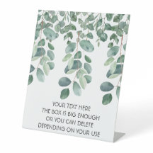 Groene hangende eucalyptusbladeren. Stijl: Ondoorz