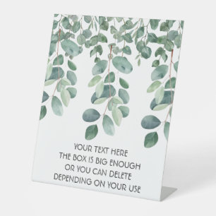 Groene hangende eucalyptusbladeren. Stijl: Ondoorz Reclamebord Met Voetstuk